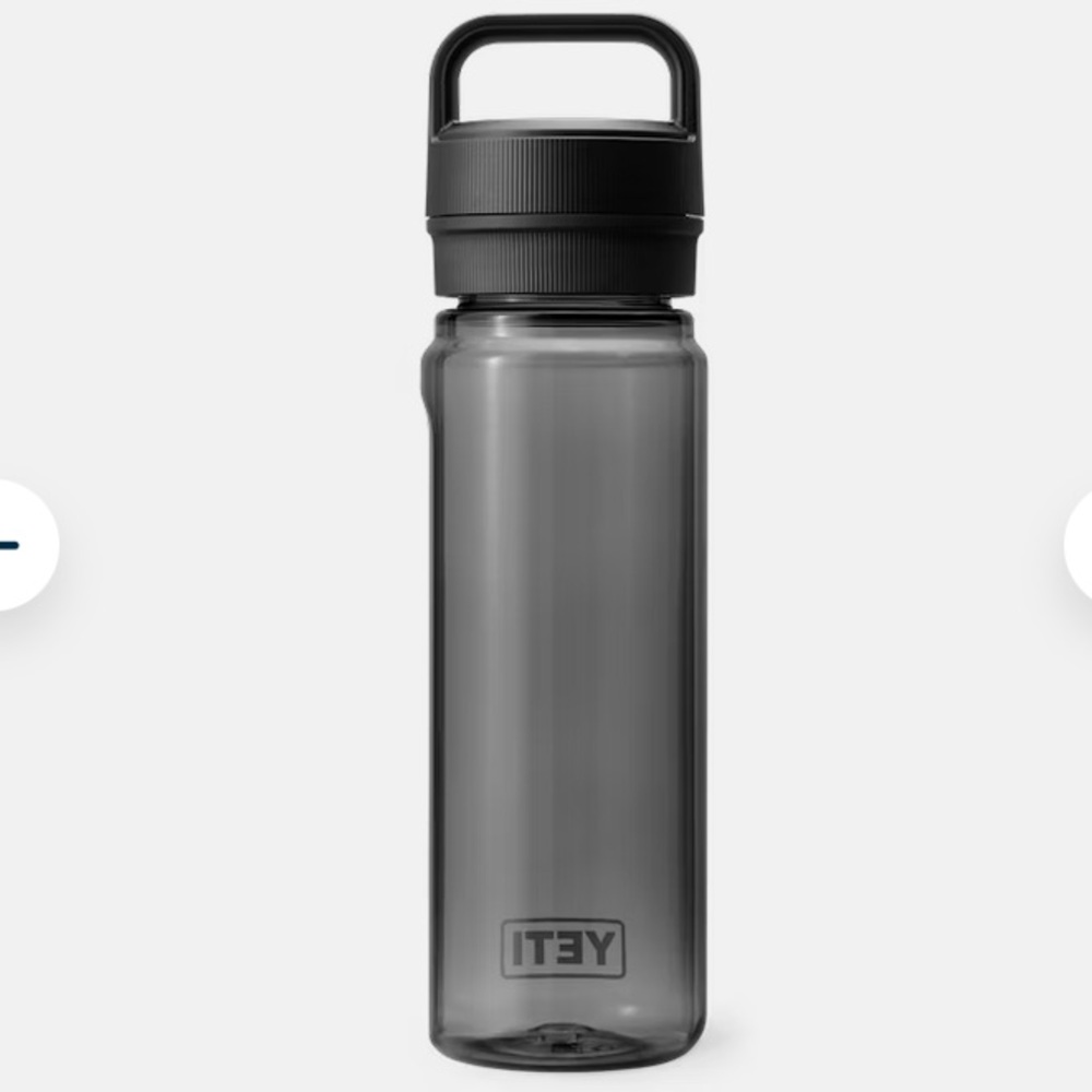 YETI Yonder 750 ml / 25 oz Water Bottle